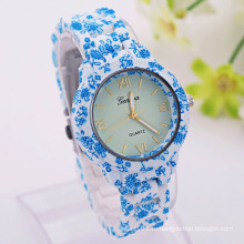 Новое прибытие хорошее качество синий и белый фарфор цветок смотреть Китай часы производитель